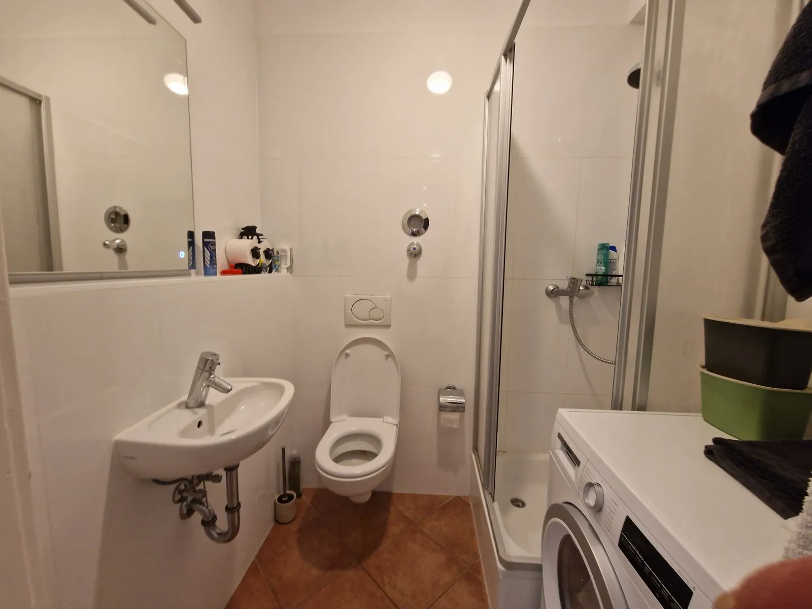 weiteres Badezimmer/Duschbad