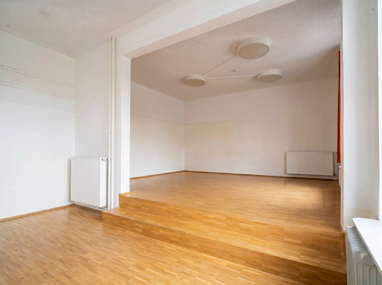Eingangszimmer / Ladeneingang