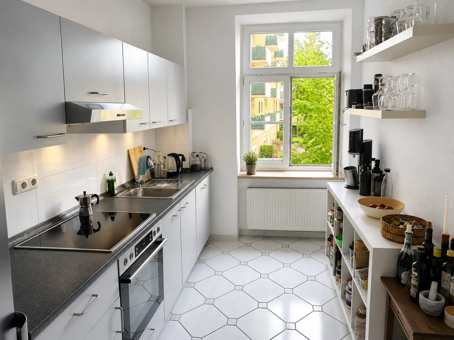 Küche mit Fenster