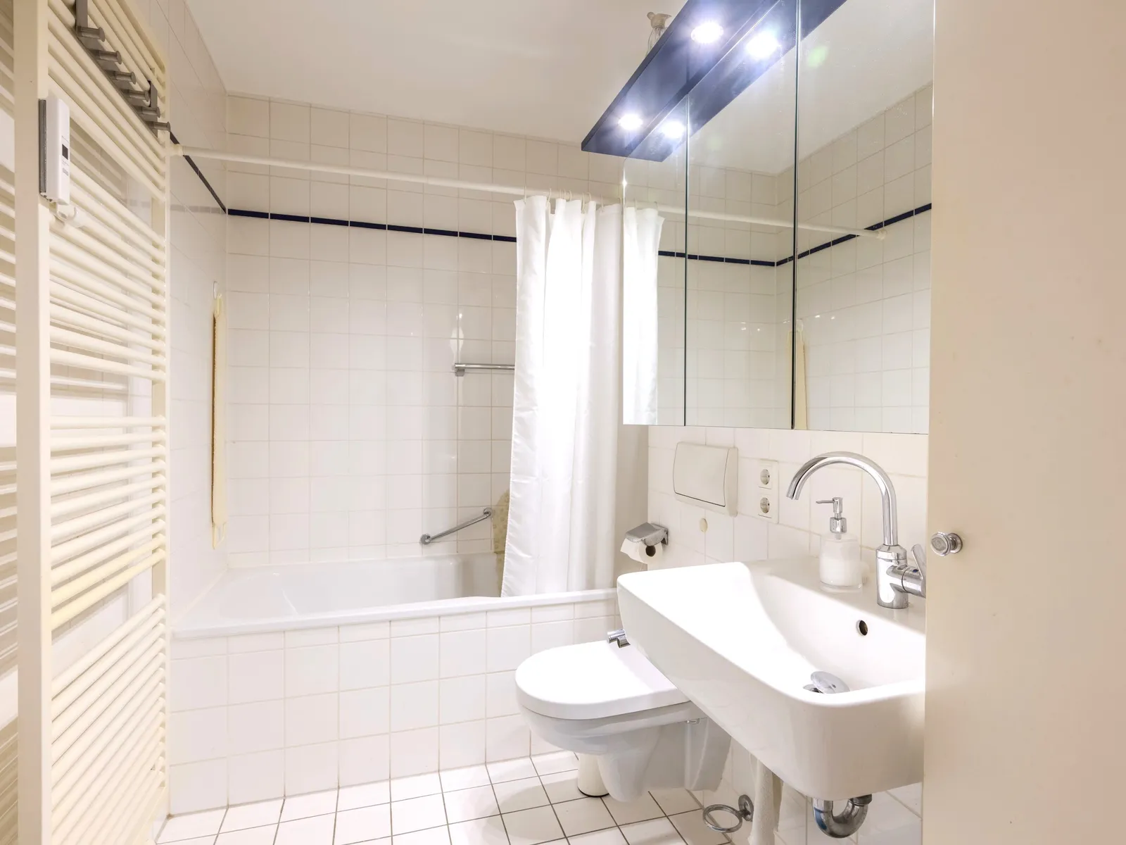 Badezimmer Bild 2