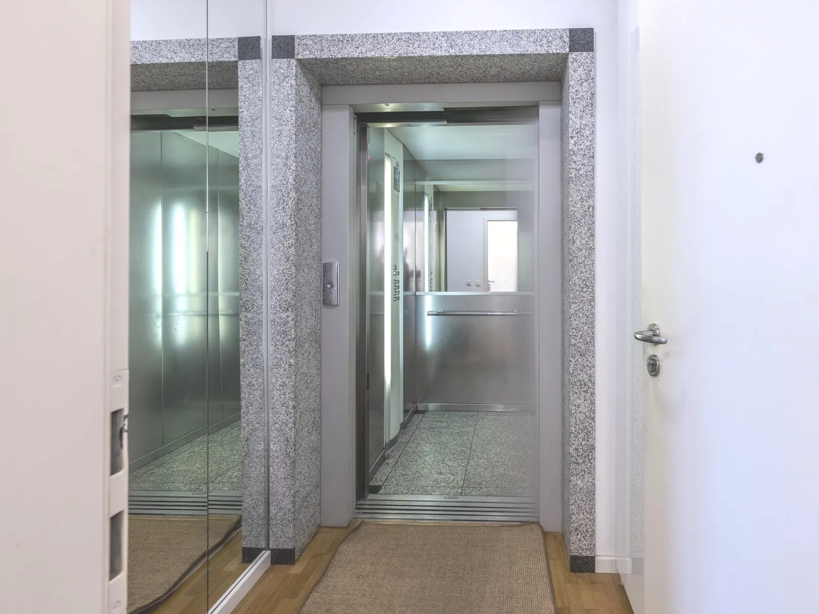 Lift bis direkt in die Wohnung