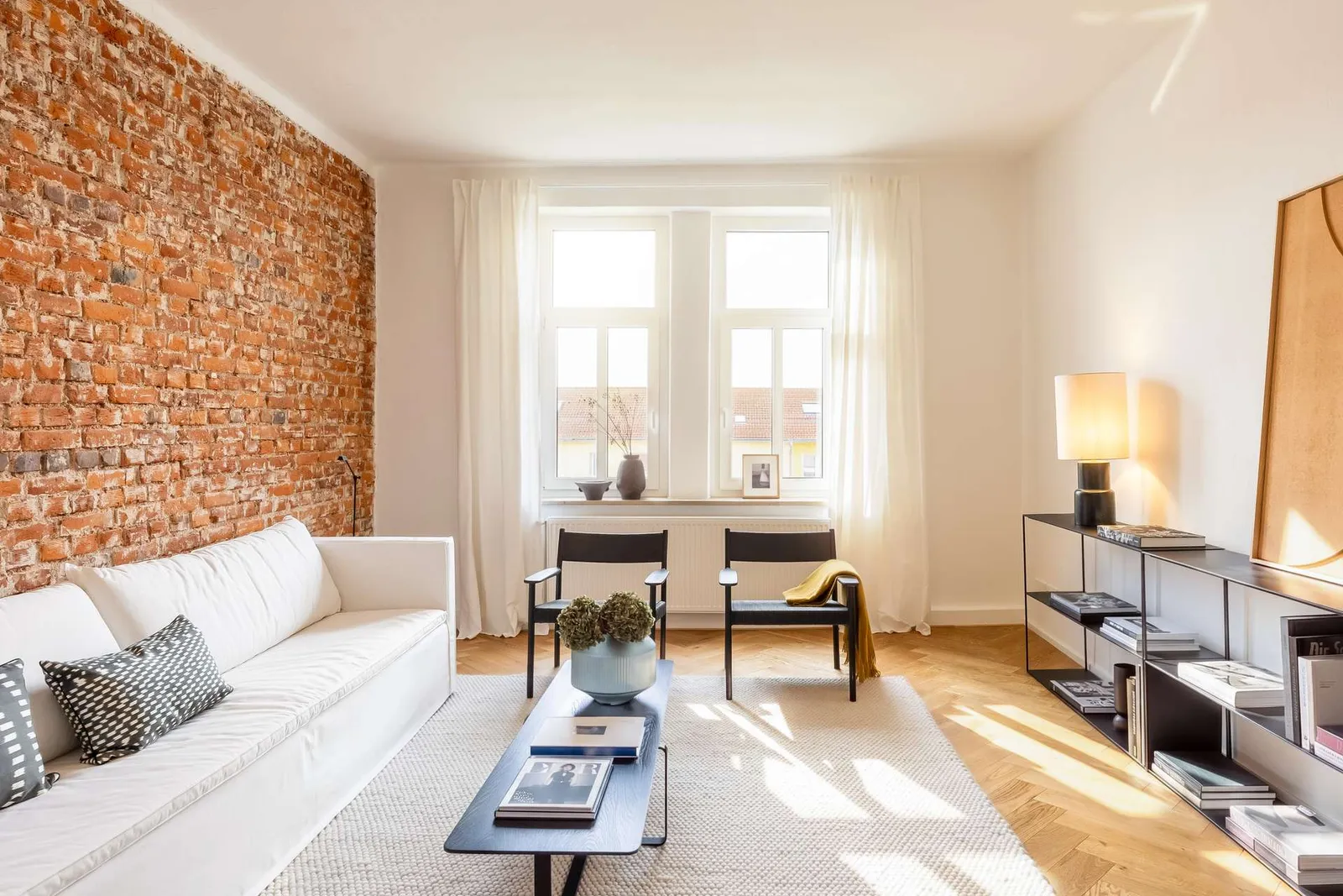 Lichterfülltes Loft-Ambiente