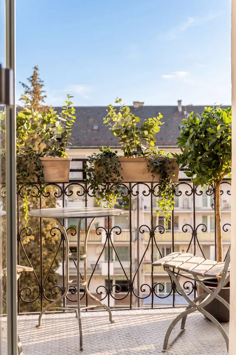 Balkon zum Innenhof