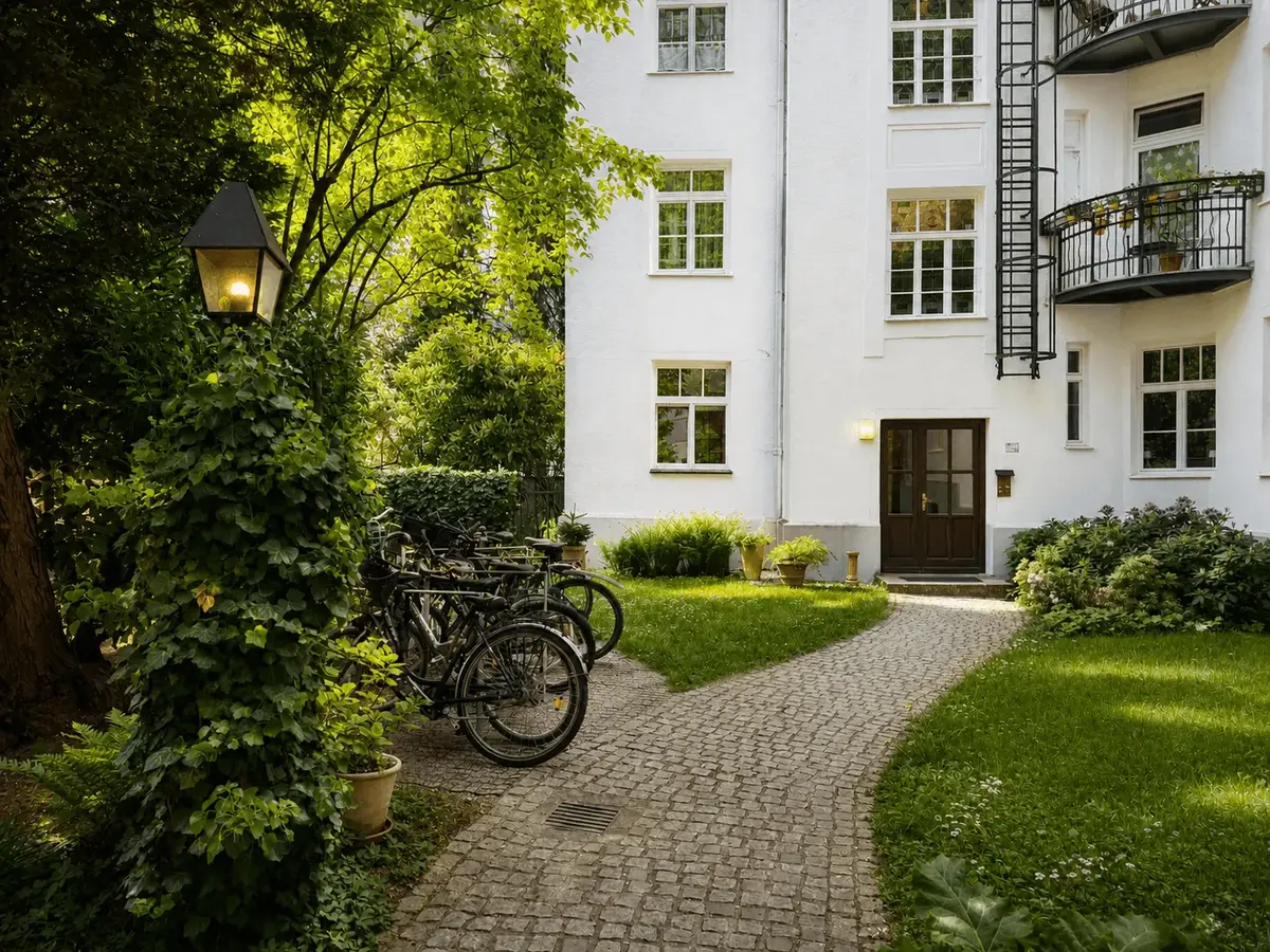 Grüner Innenhof